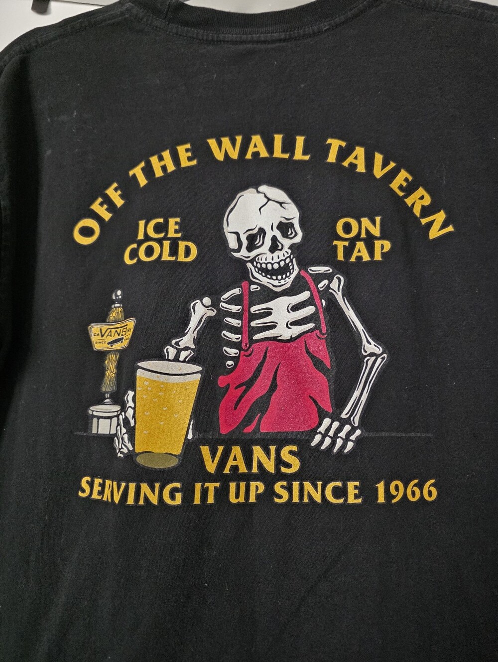 VANS Off The Wall Tavern Beer Skeleton Short Sleeve Black T Shirt Size M Cotton